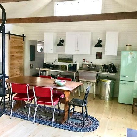 Lakefront Cottage By Country House Escapes Lincolnville Bagian luar foto