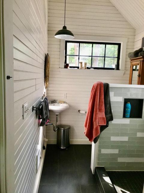 Lakefront Cottage By Country House Escapes Lincolnville Bagian luar foto